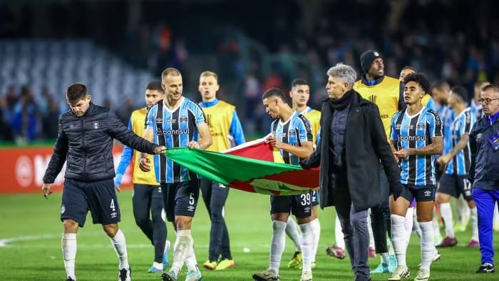 Renato Gaúcho volta ao Grêmio para a quinta passagem: veja a história do ídolo no clube