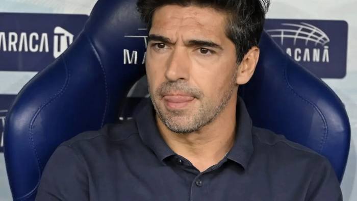 Abel reconhece momento ruim do Palmeiras e pede calma: "Parece que está em último!"