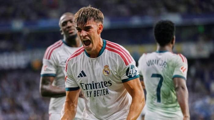 Real Madrid vence o Espanyol no fim e marca retorno de Mourinho à LaLiga