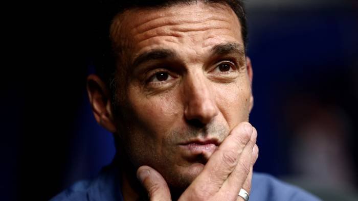 Argentina quer manter Scaloni e aposta na continuidade após era Messi