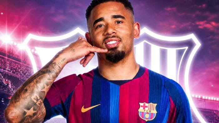 DE LONDRES PARA BARCELONA: Gabriel Jesus está de volta ao topo