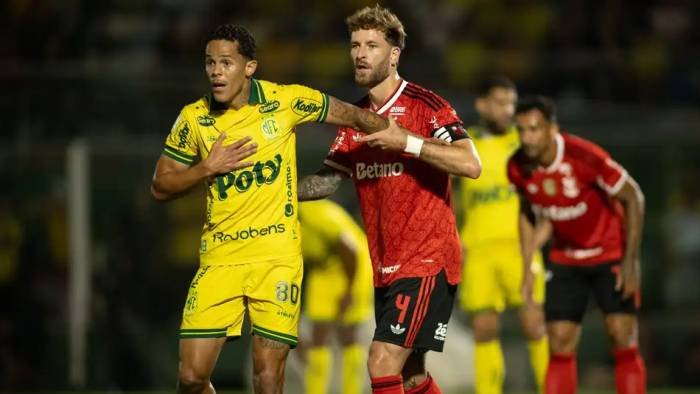 Vasco pode deixar o Z-4 sem jogar; rival Flamengo entra no caminho